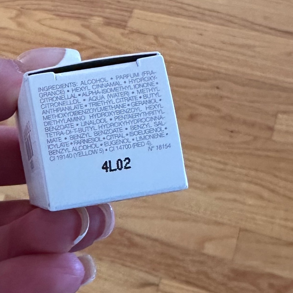 Dior J'adore L’Or Mini 3.5ml - Picture 3 of 3